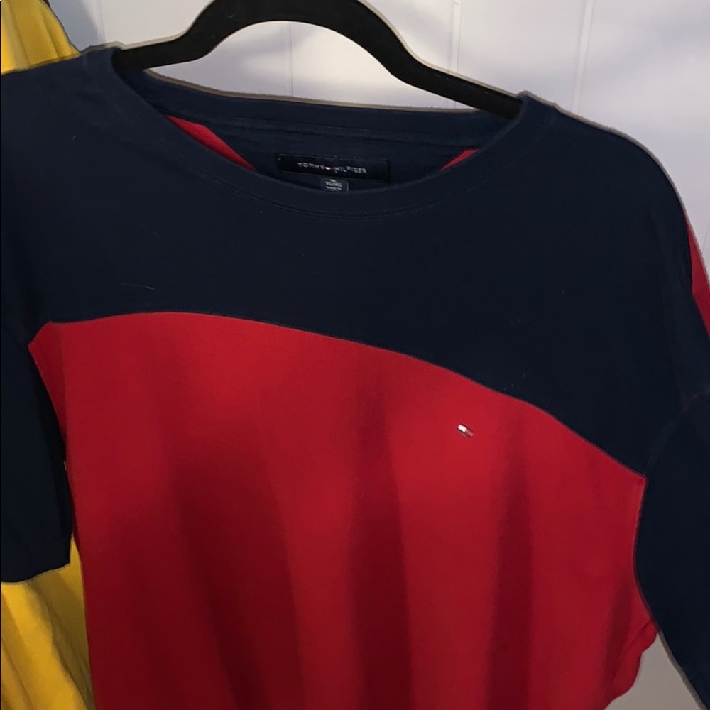 tommy Hilfiger size XL